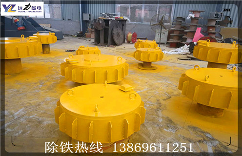 電磁除鐵器原理在鐵礦石選礦設備的生產(chǎn)中起著至關重要的作用!