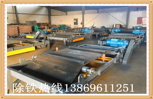 釹鐵硼超強(qiáng)打撈磁鐵強(qiáng)力磁鐵強(qiáng)力磁棒吸鐵石除鐵器高強(qiáng)度,釹鐵硼永磁材料由稀土金屬釹制成. 稀土金屬鐠. 純鐵. 鋁. 硼合金等稀土原料的生產(chǎn)合成,因?yàn)殁S是17種稀土元素之一,具有重量輕,磁特性強(qiáng),釹鐵硼永磁材料為目前具有成本效益的磁鐵,聽(tīng)遠(yuǎn)力磁電小編為您介紹.
